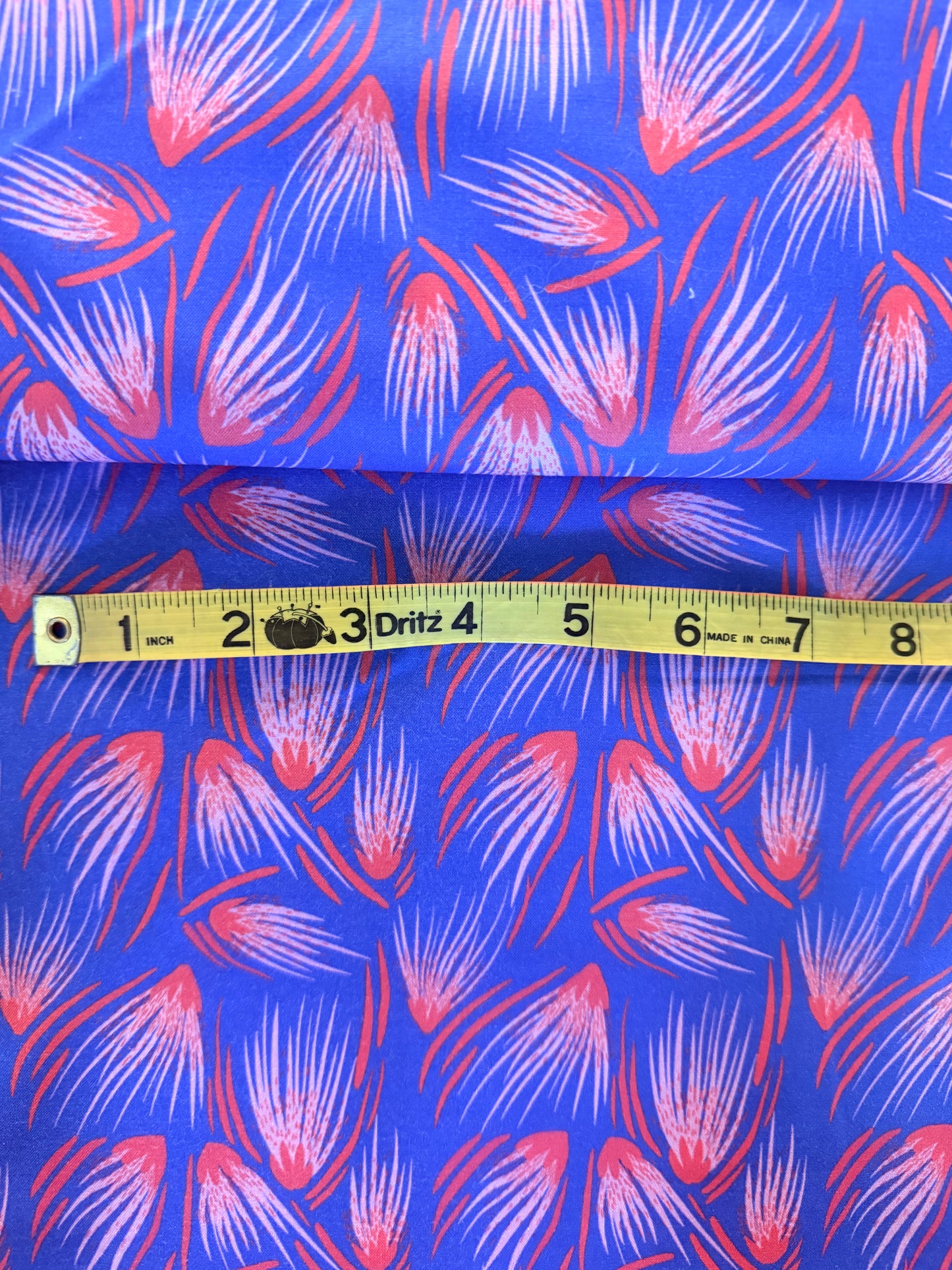 Quilting Cotton- Fan Flower Blue and red
