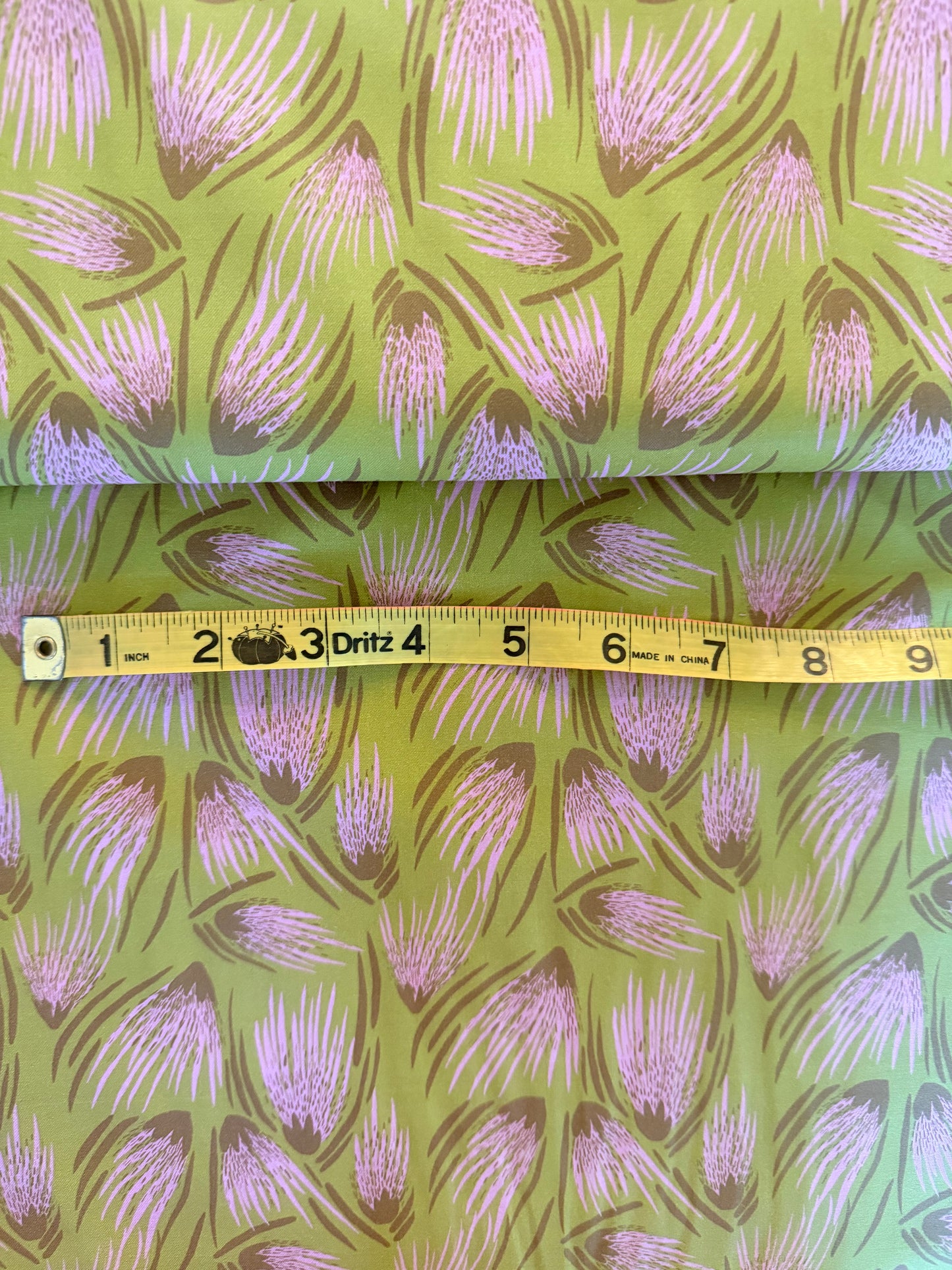 Quilting Cotton- Fan Flower muted chartreuse and peach