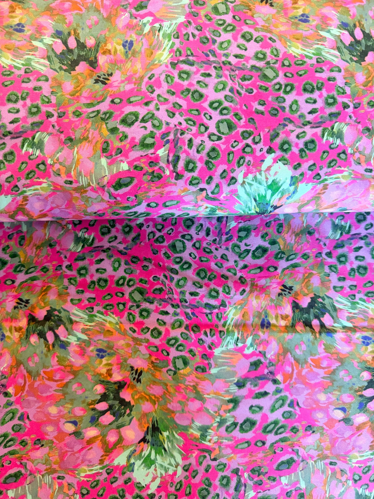 Quilting Cotton- Cheetah FLOWER pink